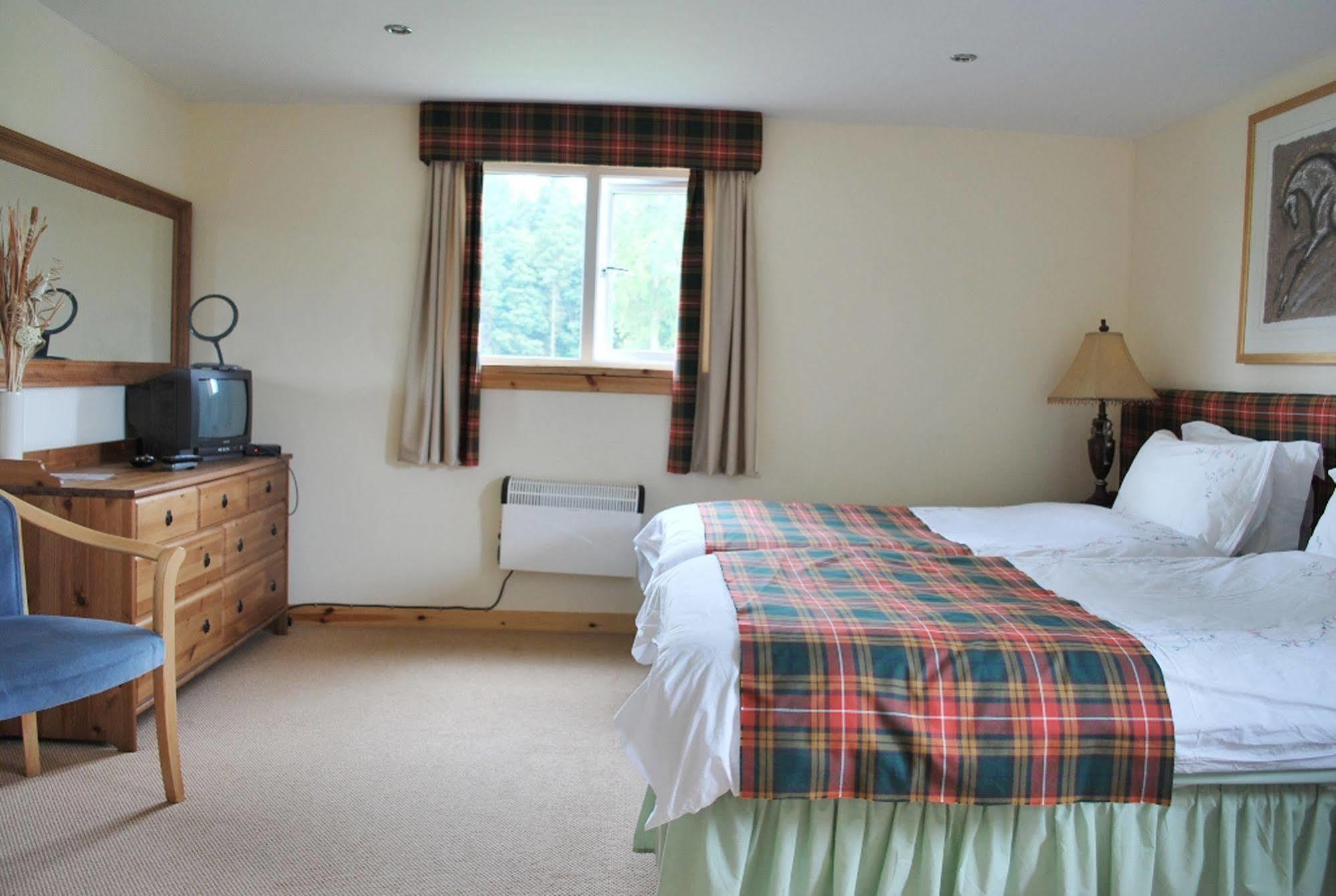 Scottish Equi B&B Lanark Buitenkant foto